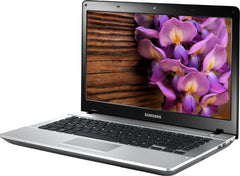 Samsung NP300E5E-A03IN Laptop (3rd Gen Ci3/ 2GB/ 500GB/ Win8)(Sleek Silver)